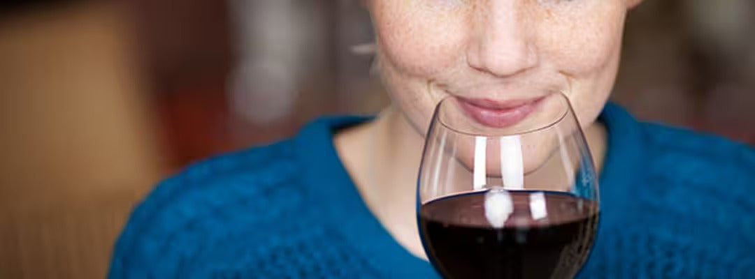 Suplementos vs. Vino: ¿Cuál es la mejor forma de obtener resveratrol?
